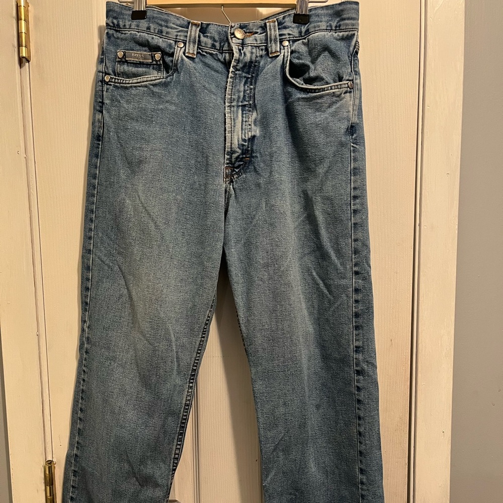 Hugo Boss Alabama Jean Made In Italy Straight Leg Slightly Distressed 32x32 Read